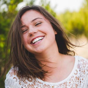 Benefits of Teeth Whitening: Transform Your Smile | Edison